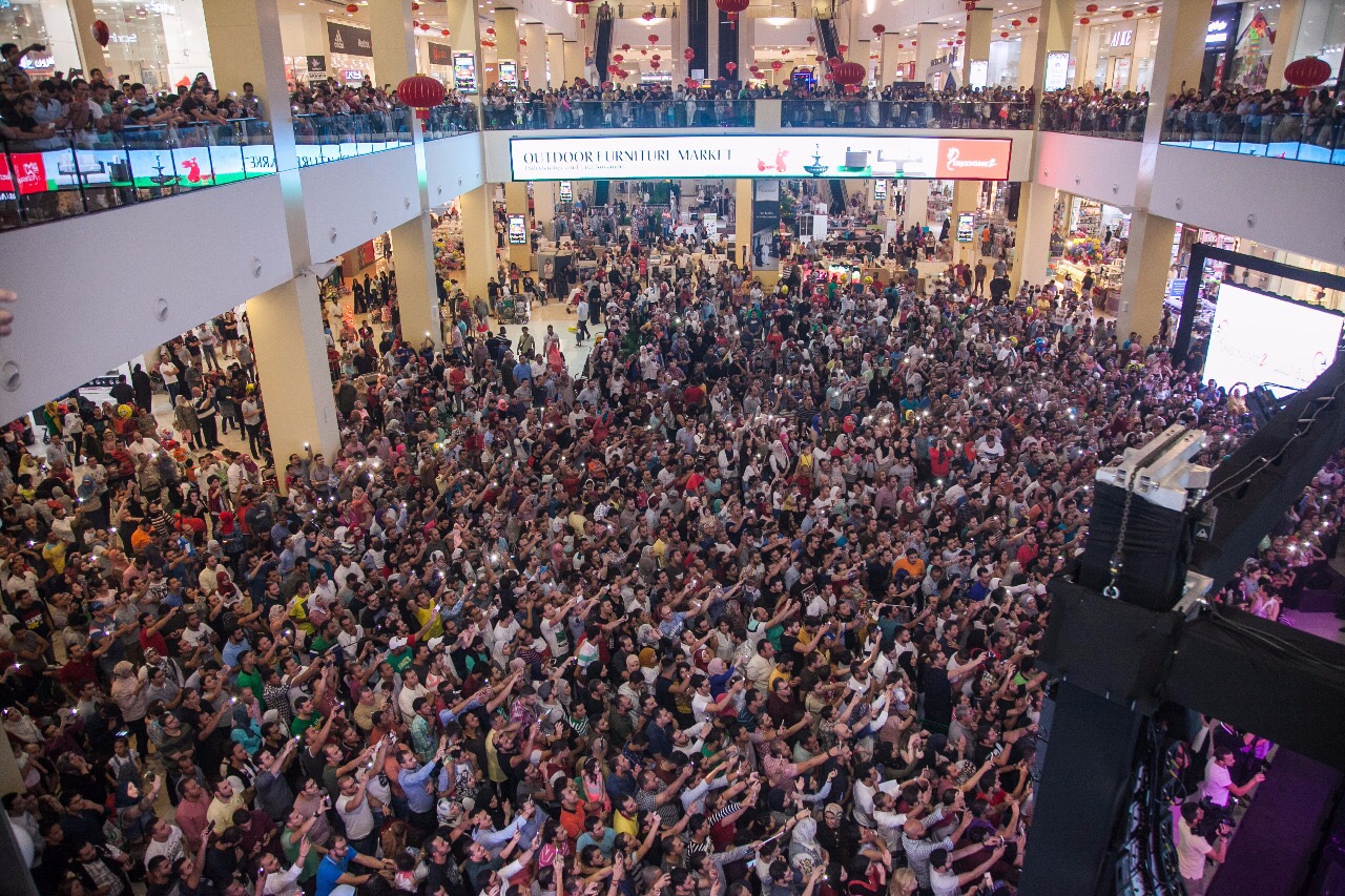 Dubai Dragon Mart 2 Concert